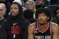 沙登·夏普创造开拓者队史纪录，超越達(dá)米安·利拉德