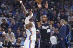 NBA明日赛程预览：国王对阵雄鹿，火箭迎战凯尔特人