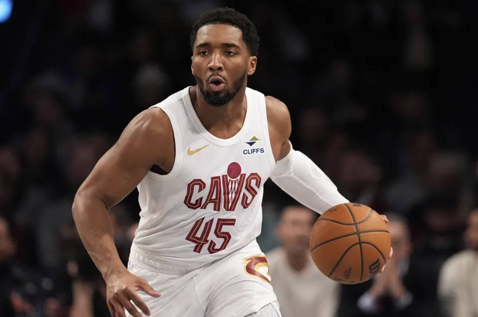 多诺万·米切尔谈东部半决赛失利:不停止前进,难以释怀