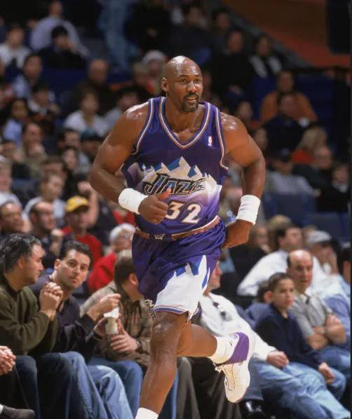 NBA五位几乎零伤病的传奇球星