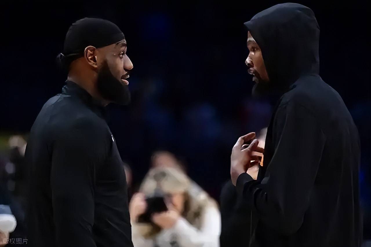 流量大战！NBA公布圣诞大战赛程，东部仅一场，西部看点十足！