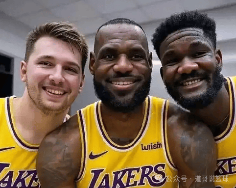 NBA季前赛湖勇大战：艾顿带队不敌勇士完全体遭遇两连败！
