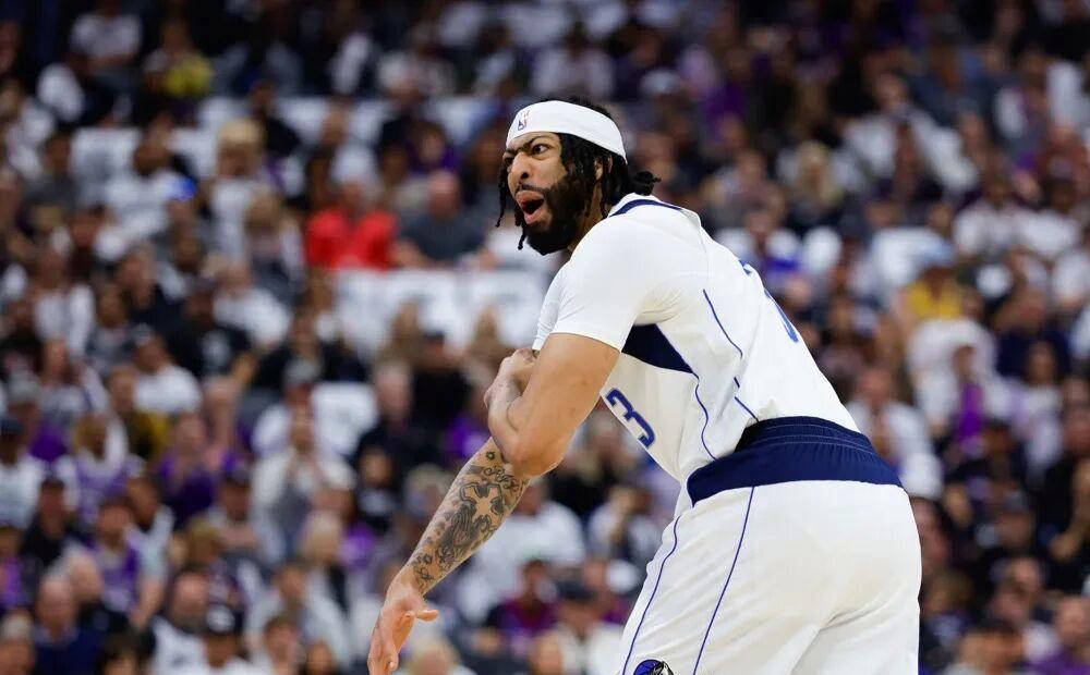 安东尼-戴维斯体态引起争议