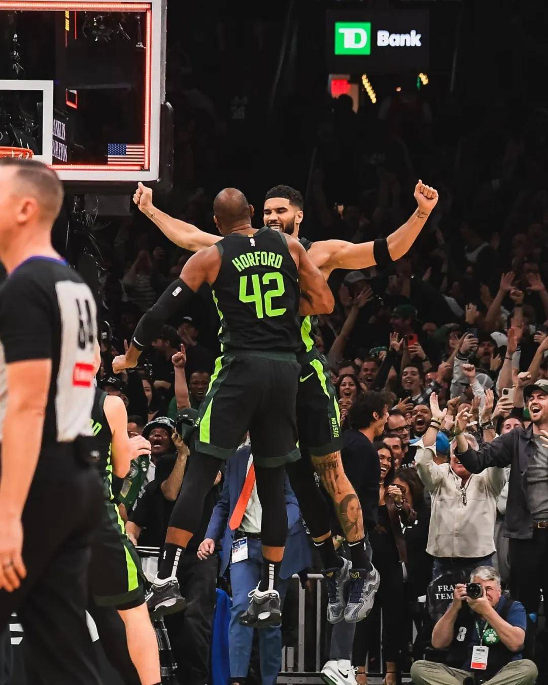 跟腱撕裂！宣布复出！直接改变NBA格局