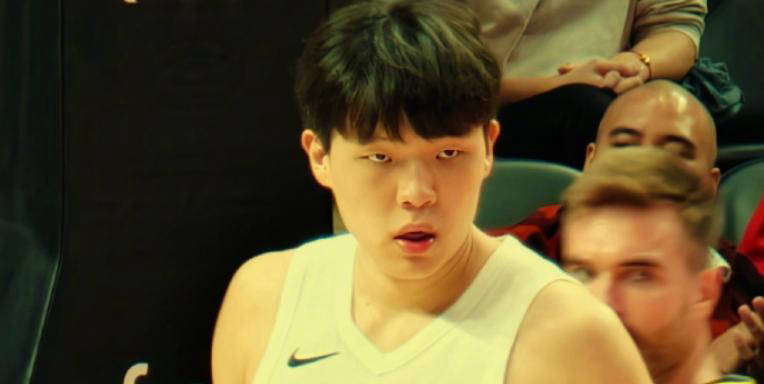 NBA新秀杨瀚森面临客场挑战，能否拿下至少10分？