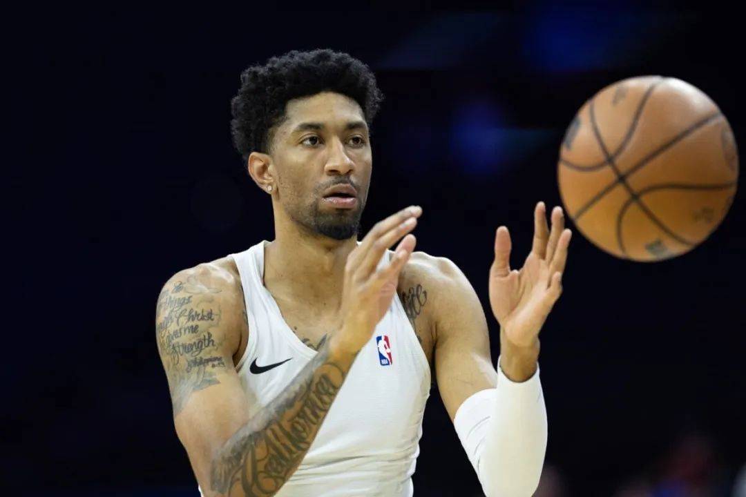 两次膝盖手术!29岁的伍德,还能重返NBA吗?