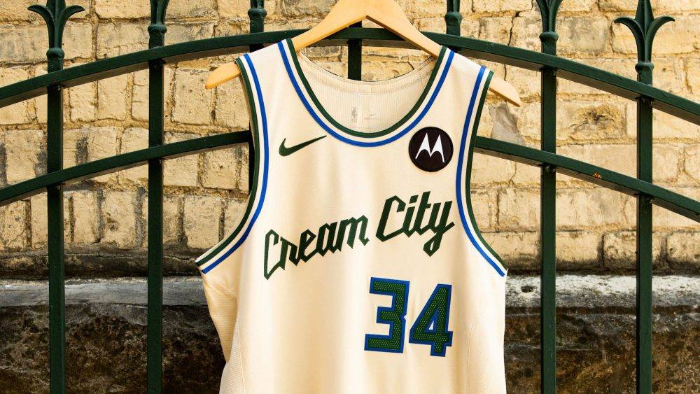 密尔沃基雄鹿队重启奶油城城市版队服