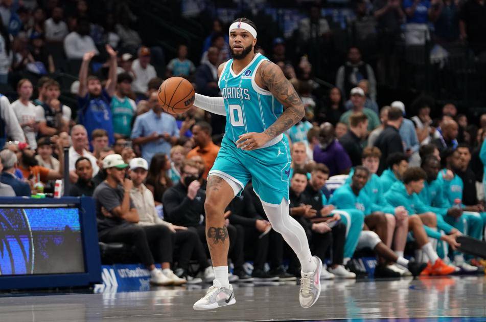 巴特勒关键球定乾坤，布伦森弑旧主！这夜NBA老将集体正名