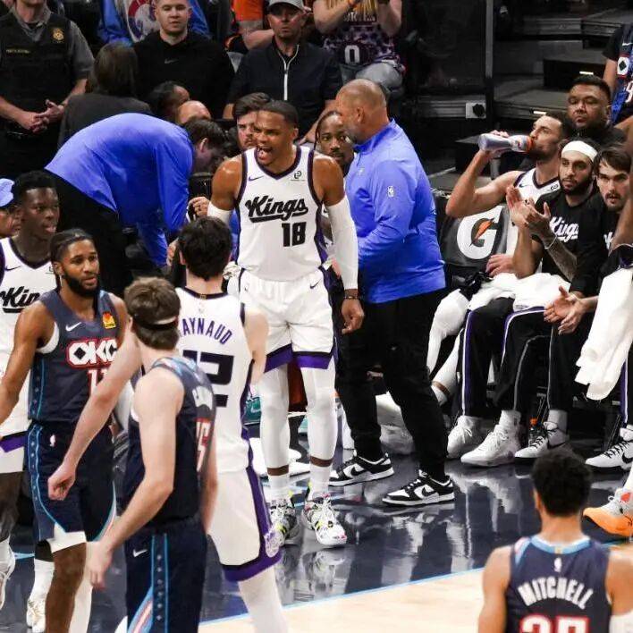 打破勇士王朝!77胜5负!这战绩太恐怖了...